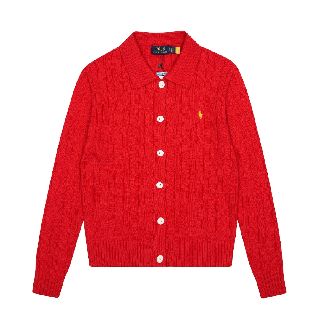 P270 Top quality" Style number: DS822# (not off the shelves all year round) [Ralph Lauren solid color pony embroidered logo lapel twist knitted cardigan] ✅Ralph Lauren Ralph Lauren classic basic versatile lapel knitted cardigan jacket ✅Main supply platform live broadcast Wholesale entity Replacement when out of stock Not off the shelf ✅ZP quality 1:1 version Scan the code to enter the GF website Counter quality ✅Detailed quality is the only one in Guangzhou Imported quality cotton yarn, focusing on high-end, cost-effective, good quality needless to say ✅The version is restored to the original order, the maximum size can be worn up to 160 pounds, loose, comfortable and stress-free ✅The upper body is simple and easy to match, ootd must-have style, good-looking clothes are never picky, a must-have recommendation for couples. Size: S-XL Color: black white gray almond light blue khaki pink burgundy Chinese red navy white label navy red label